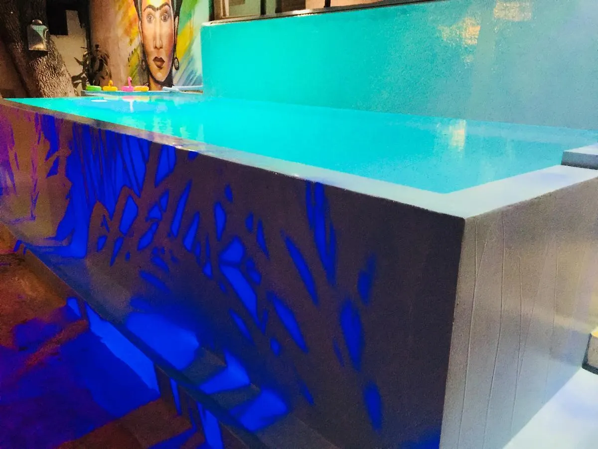 Enjoy Playa Hostel Playa del Carmen Meksika
